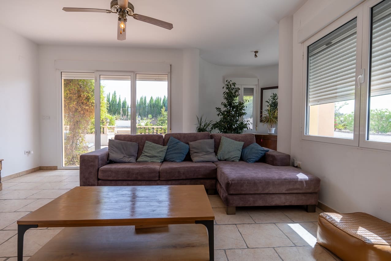 5 sypialnia Willa na sprzedaż w Elda z basenem - 449 500 € (Ref: 8408586)