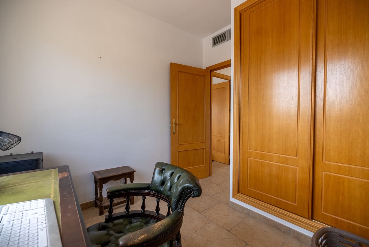 5 sypialnia Willa na sprzedaż w Elda z basenem - 449 500 € (Ref: 8408586)