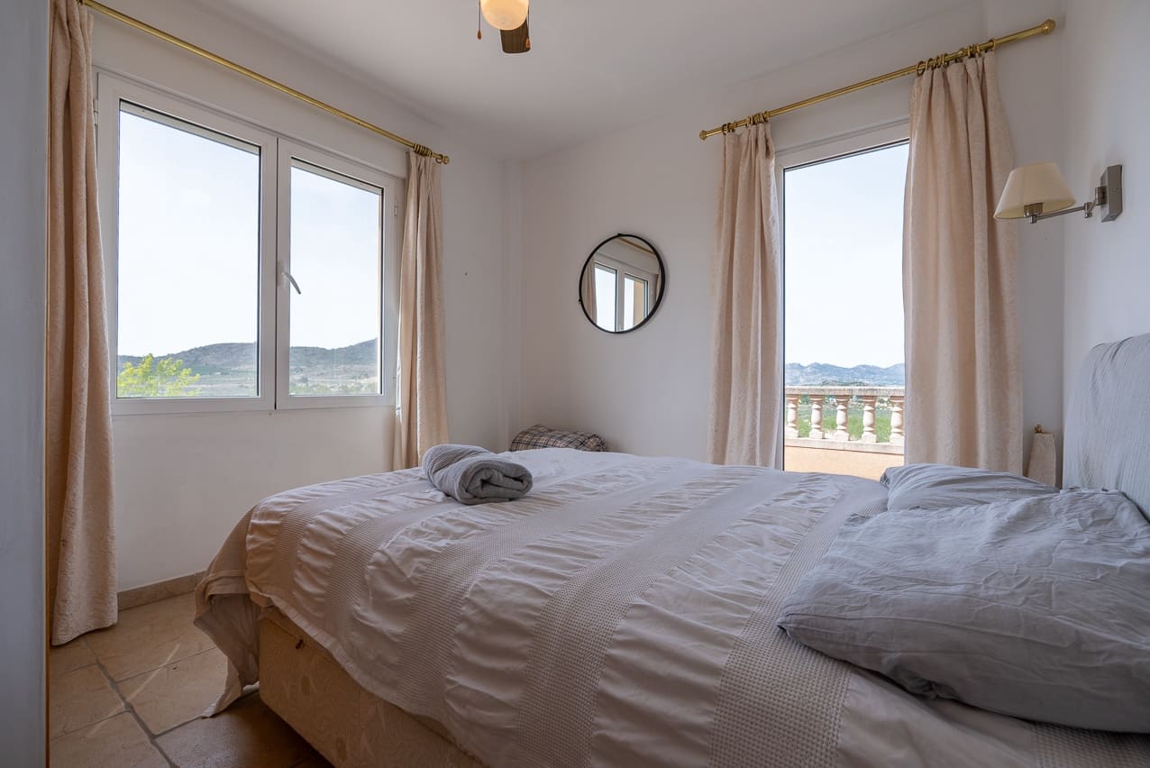 5 sypialnia Willa na sprzedaż w Elda z basenem - 449 500 € (Ref: 8408586)