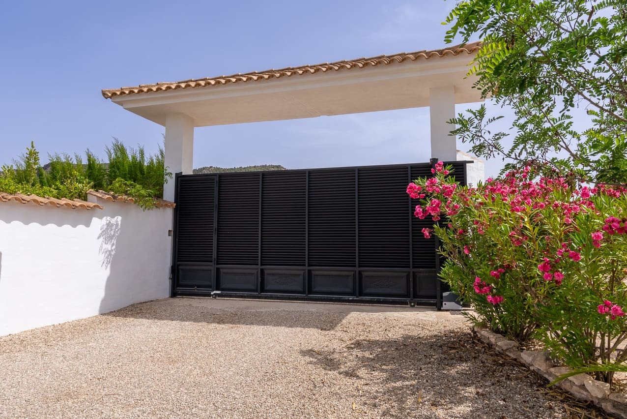 5 sypialnia Willa na sprzedaż w Elda z basenem - 449 500 € (Ref: 8408586)