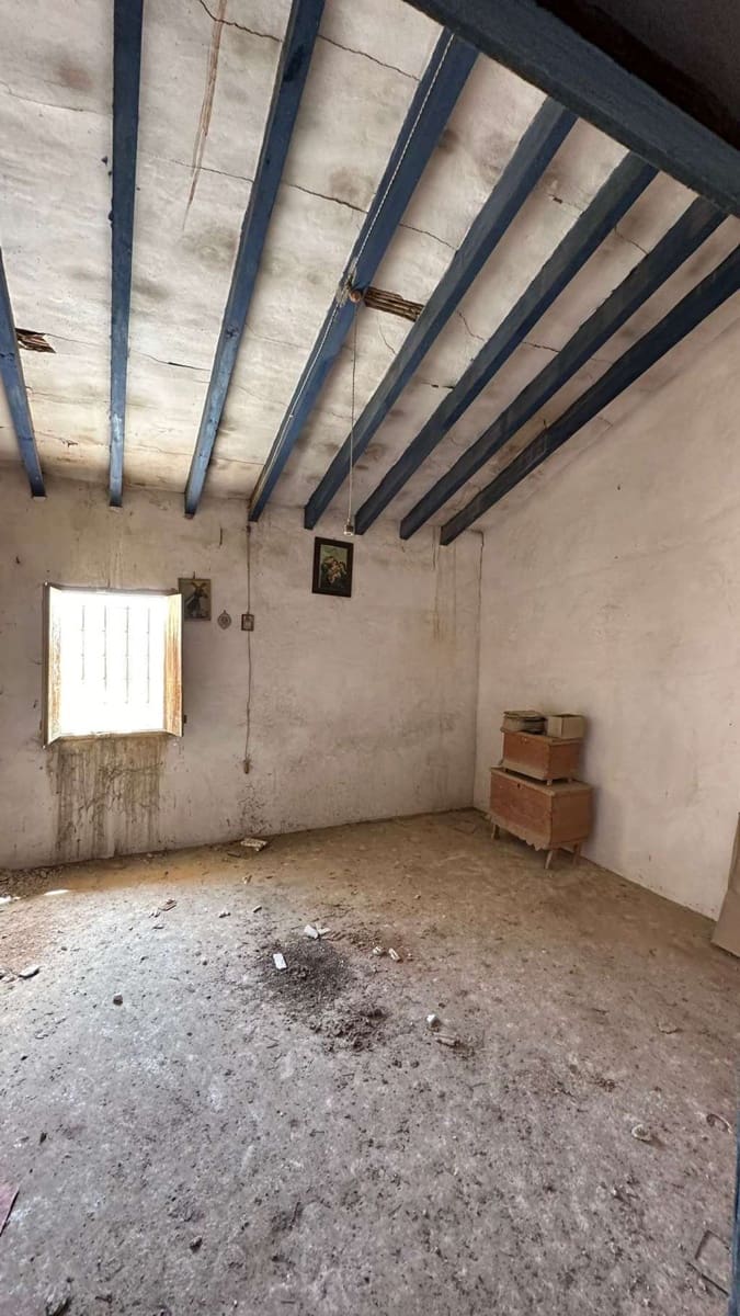 6 Zimmer Finca/Landgut zu verkaufen in L'Alguena / Alguenya mit Pool - 60.000 € (Ref: 8437943)