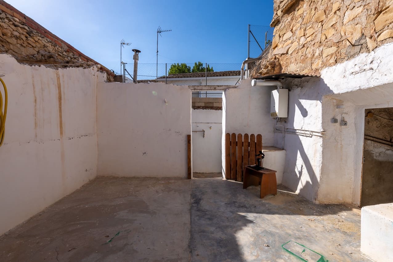 5 soveværelse Finca/Landehus til salg i Casas del Senor med swimmingpool - € 125.000 (Ref: 8449376)