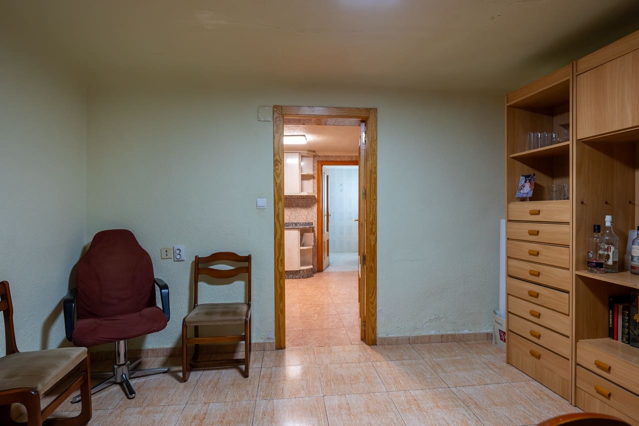 5 soveværelse Finca/Landehus til salg i Casas del Senor med swimmingpool - € 125.000 (Ref: 8449376)