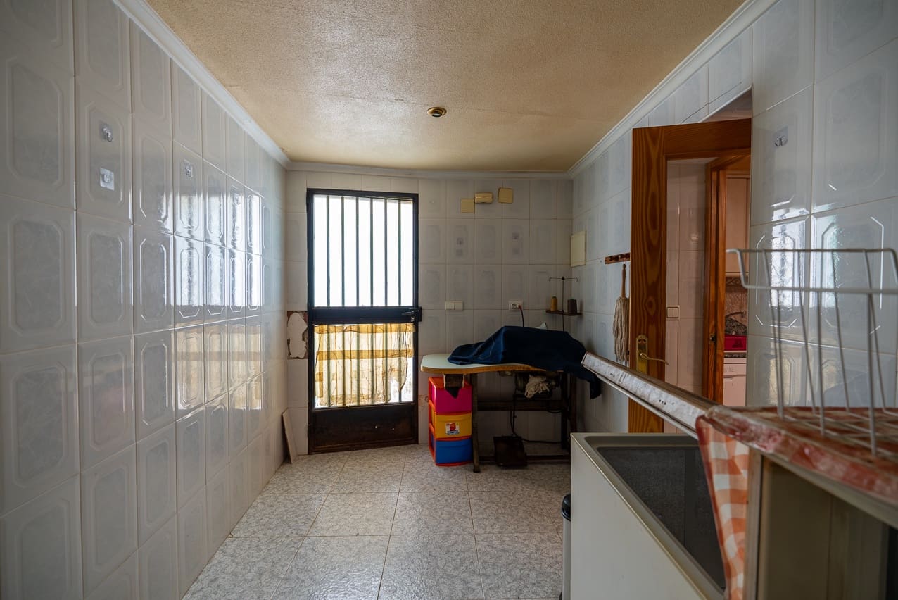 5 soveværelse Finca/Landehus til salg i Casas del Senor med swimmingpool - € 125.000 (Ref: 8449376)