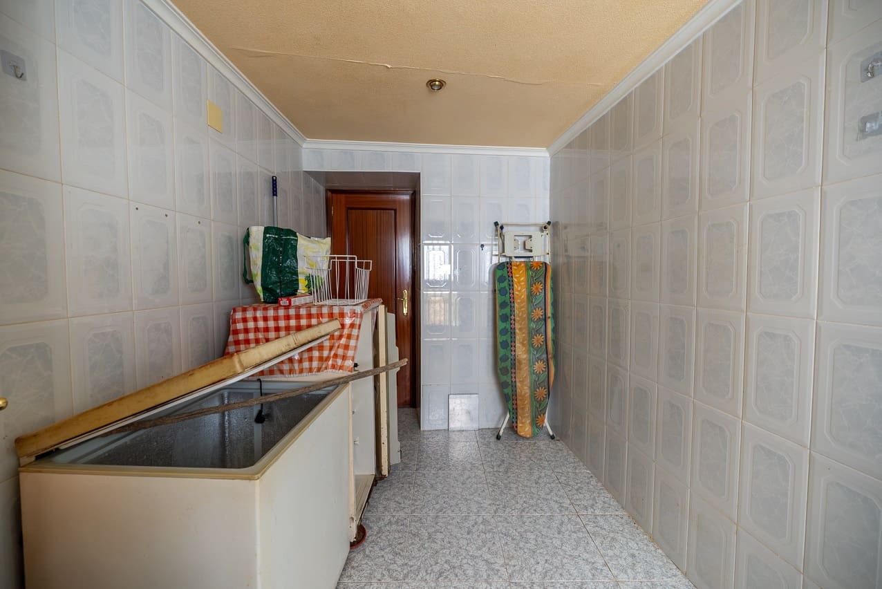 5 soveværelse Finca/Landehus til salg i Casas del Senor med swimmingpool - € 125.000 (Ref: 8449376)