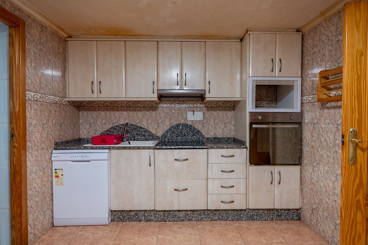 5 soveværelse Finca/Landehus til salg i Casas del Senor med swimmingpool - € 125.000 (Ref: 8449376)