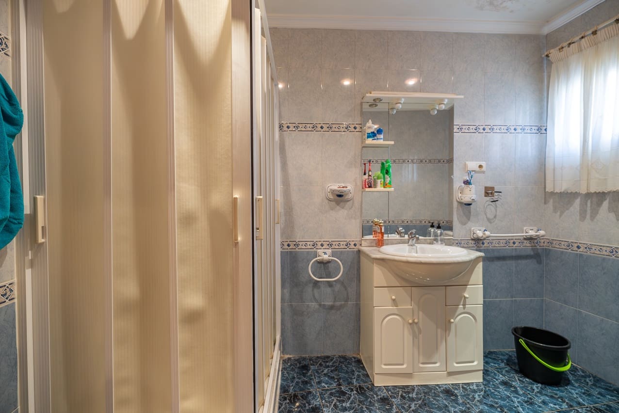 5 soveværelse Finca/Landehus til salg i Casas del Senor med swimmingpool - € 125.000 (Ref: 8449376)