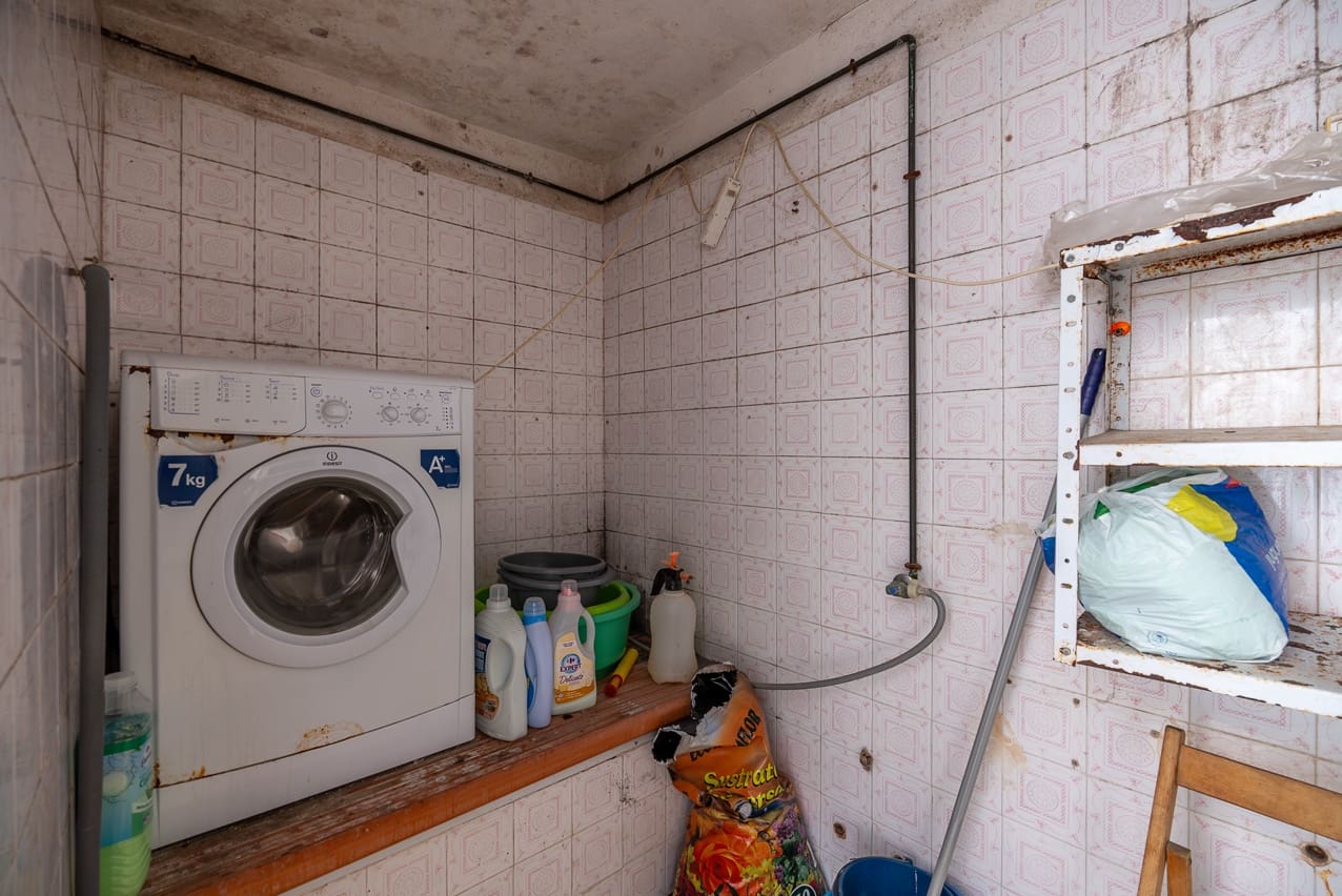 5 soveværelse Finca/Landehus til salg i Casas del Senor med swimmingpool - € 125.000 (Ref: 8449376)