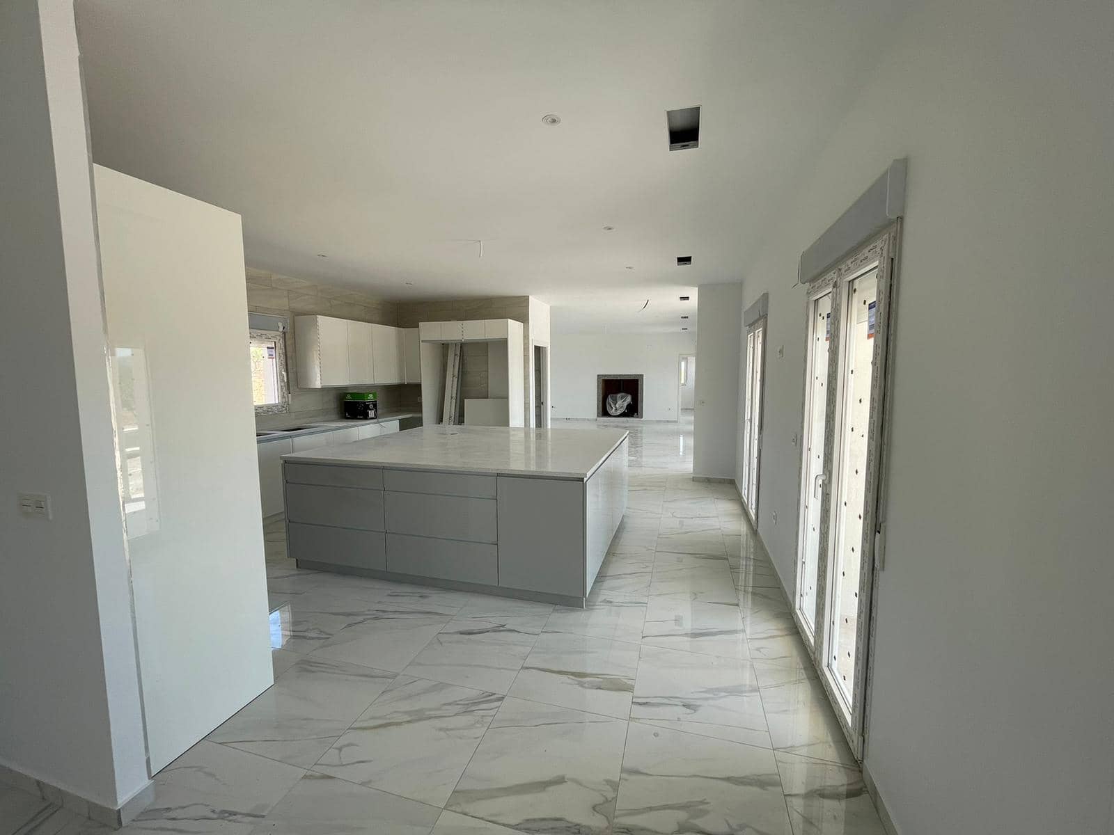 6 bedroom Villa for sale in Pinoso with pool - € 611,000 (Ref: 8463079)