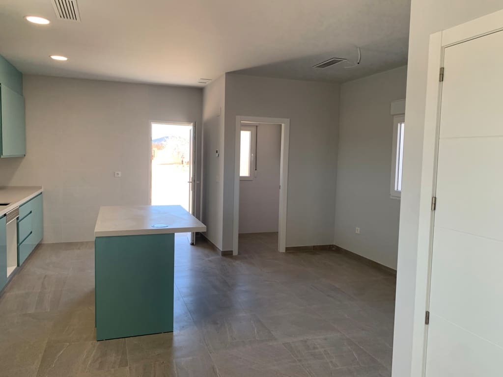 4 bedroom Villa for sale in Pinoso with pool - € 401,000 (Ref: 8463083)