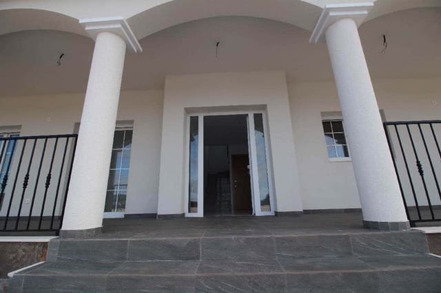 4 camera da letto Villa in vendita in Pinoso con piscina - 401.000 € (Rif: 8463083)