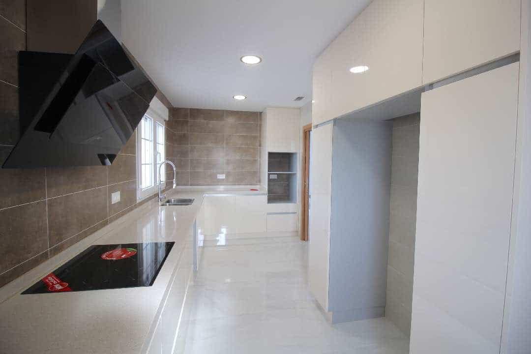 4 bedroom Villa for sale in Pinoso with pool - € 449,000 (Ref: 8463083)