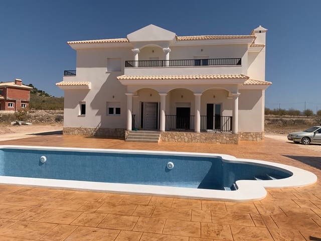 4 sovrum Villa till salu i Pinoso med pool - 423 000 € (Ref: 8463084)