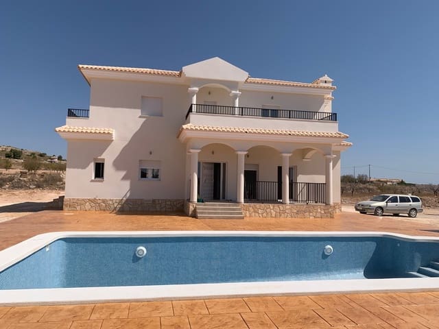 4 sovrum Villa till salu i Pinoso med pool - 423 000 € (Ref: 8463084)