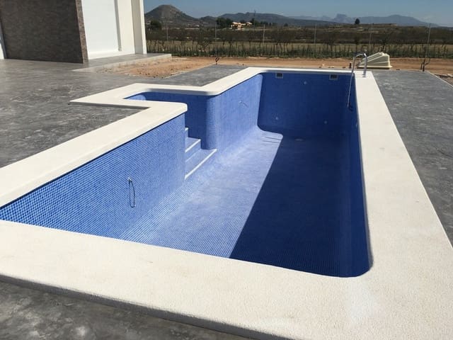 3 quarto Moradia para venda em Pinoso com piscina - 398 000 € (Ref: 8463088)