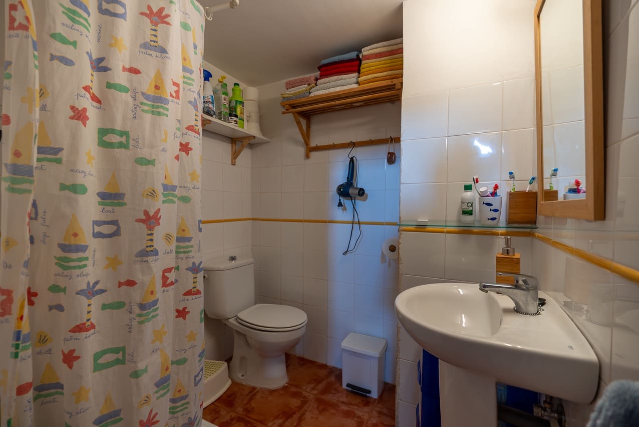 7 soveværelse Finca/Landehus til salg i Pinoso med swimmingpool - € 299.000 (Ref: 8506286)