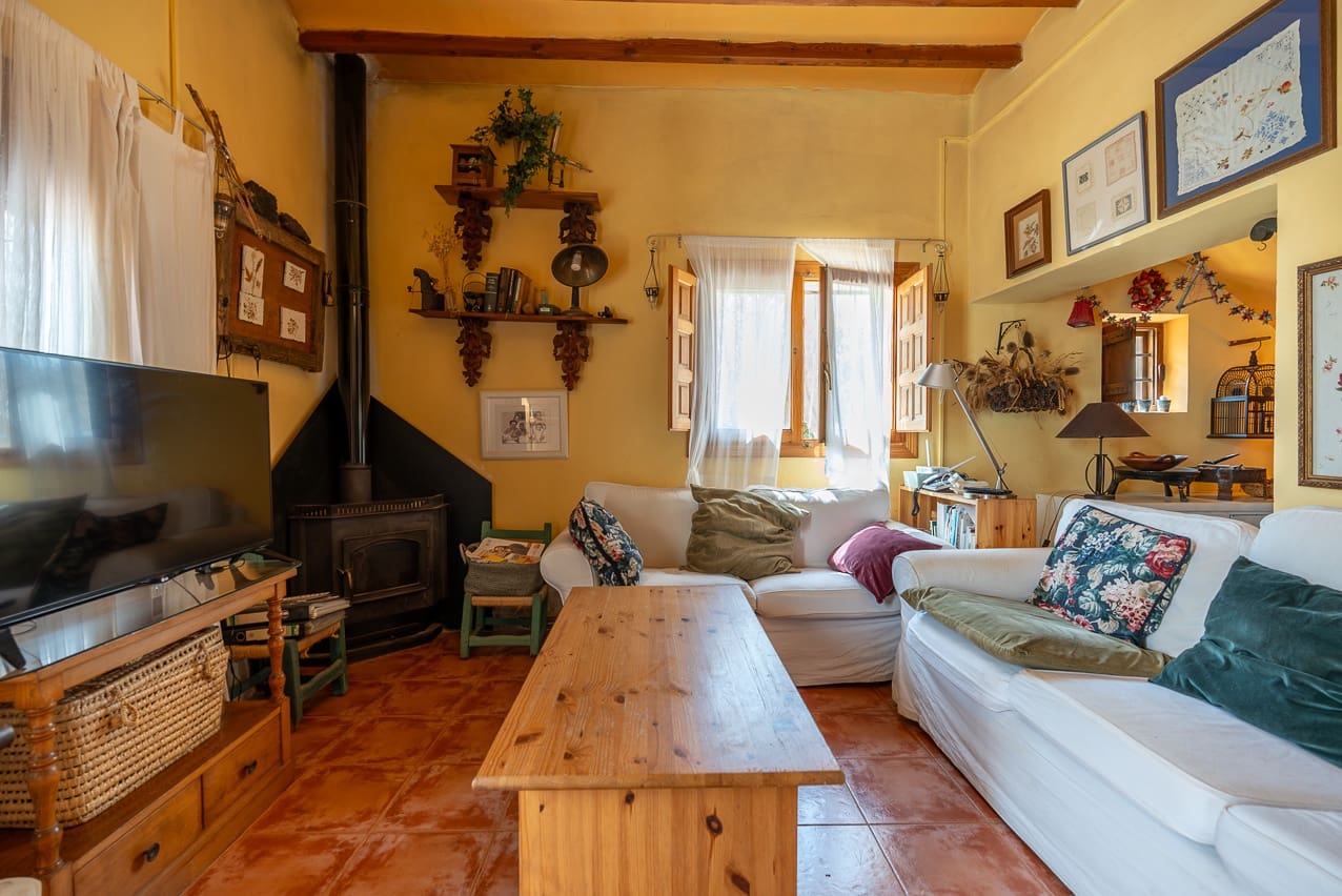 7 soveværelse Finca/Landehus til salg i Pinoso med swimmingpool - € 299.000 (Ref: 8506286)