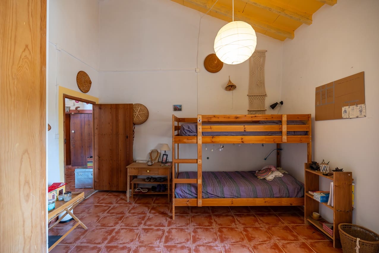 7 soveværelse Finca/Landehus til salg i Pinoso med swimmingpool - € 299.000 (Ref: 8506286)