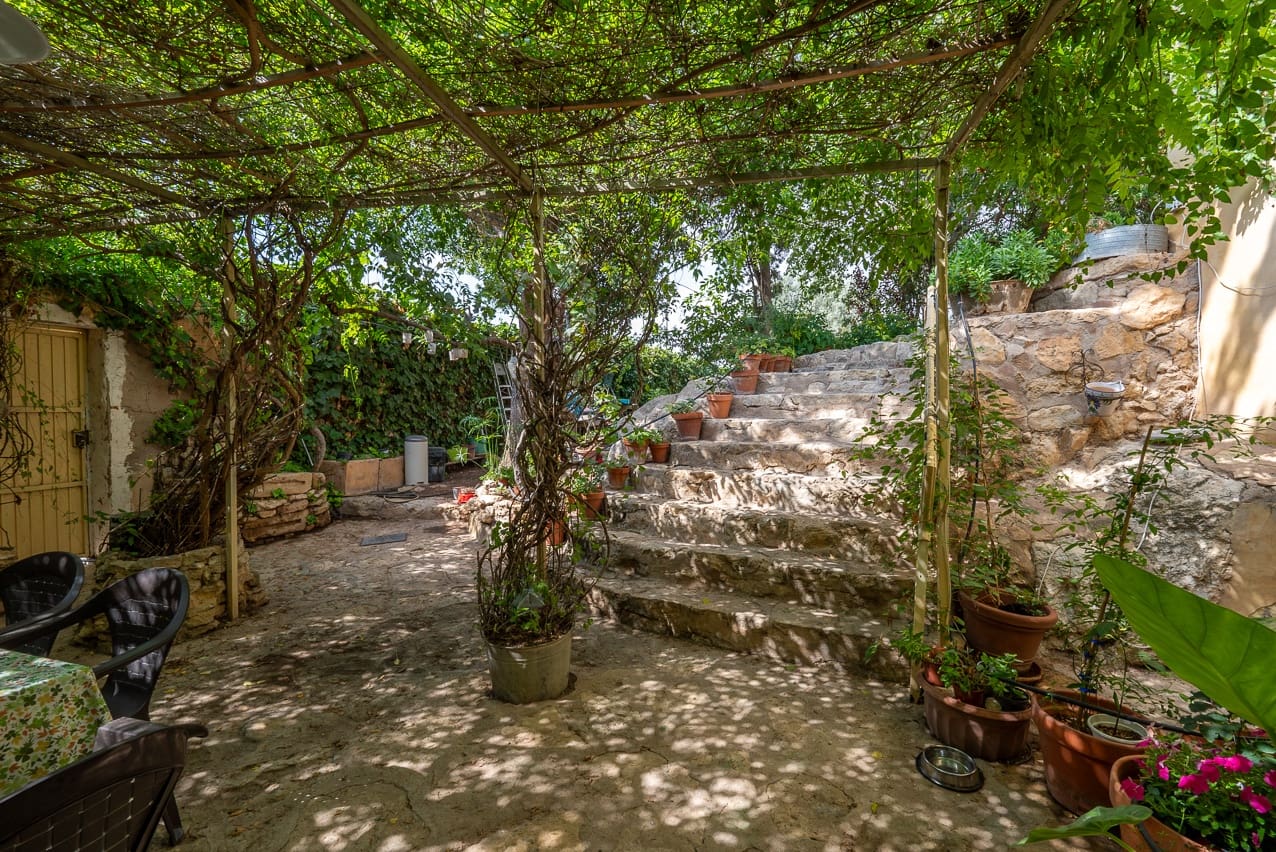 7 soveværelse Finca/Landehus til salg i Pinoso med swimmingpool - € 299.000 (Ref: 8506286)