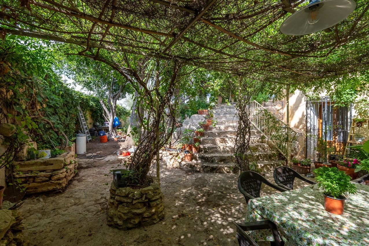 7 slaapkamer Finca/Landhuis te koop in Pinoso met zwembad - € 299.000 (Ref: 8506286)