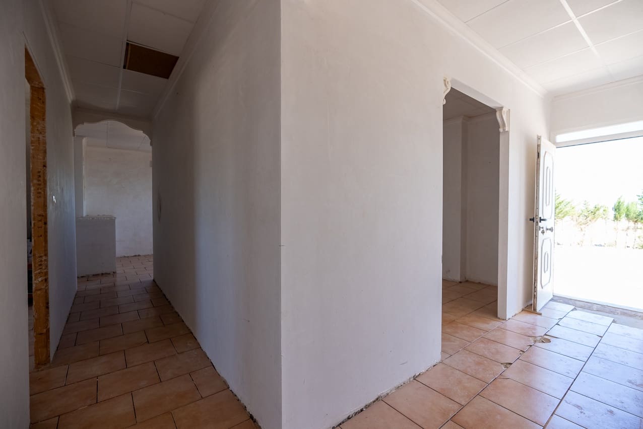 3 soveværelse Finca/Landehus til salg i Jumilla med swimmingpool - € 125.000 (Ref: 8537623)