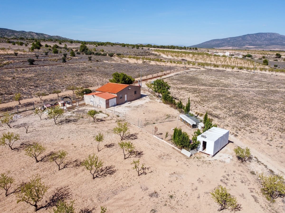3 soveværelse Finca/Landehus til salg i Jumilla med swimmingpool - € 125.000 (Ref: 8537623)