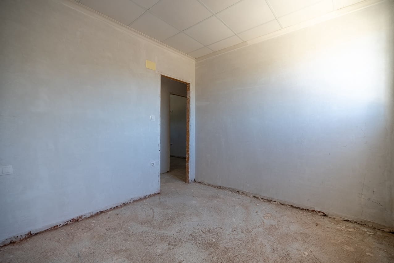 3 soveværelse Finca/Landehus til salg i Jumilla med swimmingpool - € 125.000 (Ref: 8537623)