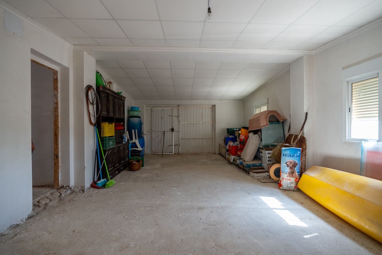 3 soveværelse Finca/Landehus til salg i Jumilla med swimmingpool - € 125.000 (Ref: 8537623)