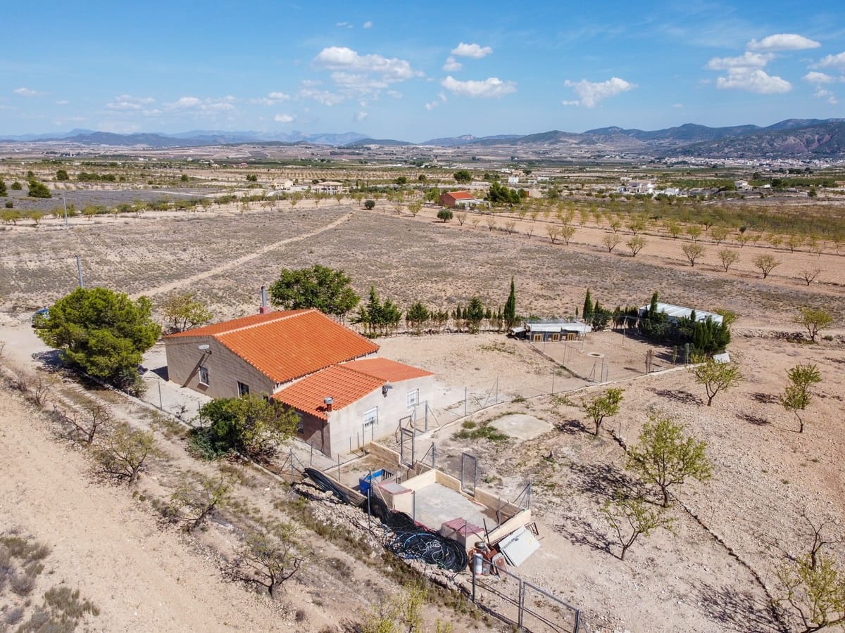 3 soveværelse Finca/Landehus til salg i Jumilla med swimmingpool - € 125.000 (Ref: 8537623)