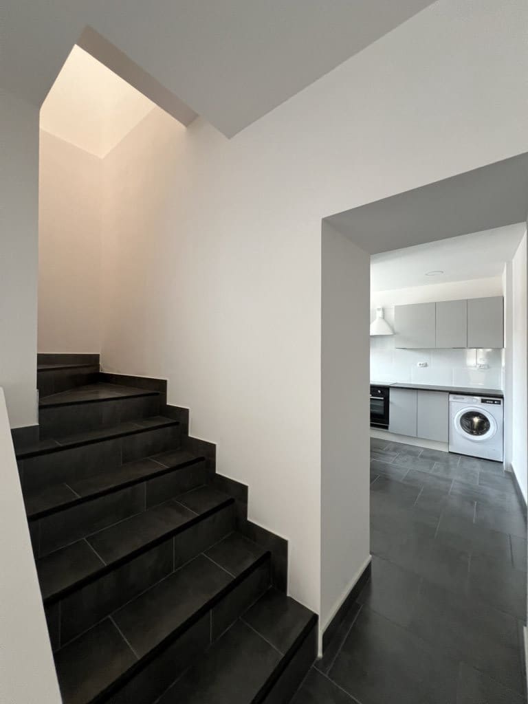 5 soveværelse Byhus til salg i Pinoso med swimmingpool - € 195.000 (Ref: 8585667)