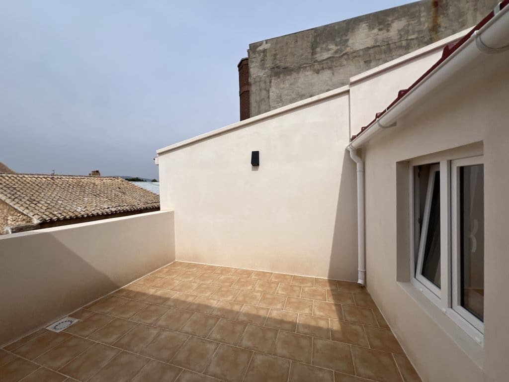 5 soveværelse Byhus til salg i Pinoso med swimmingpool - € 195.000 (Ref: 8585667)