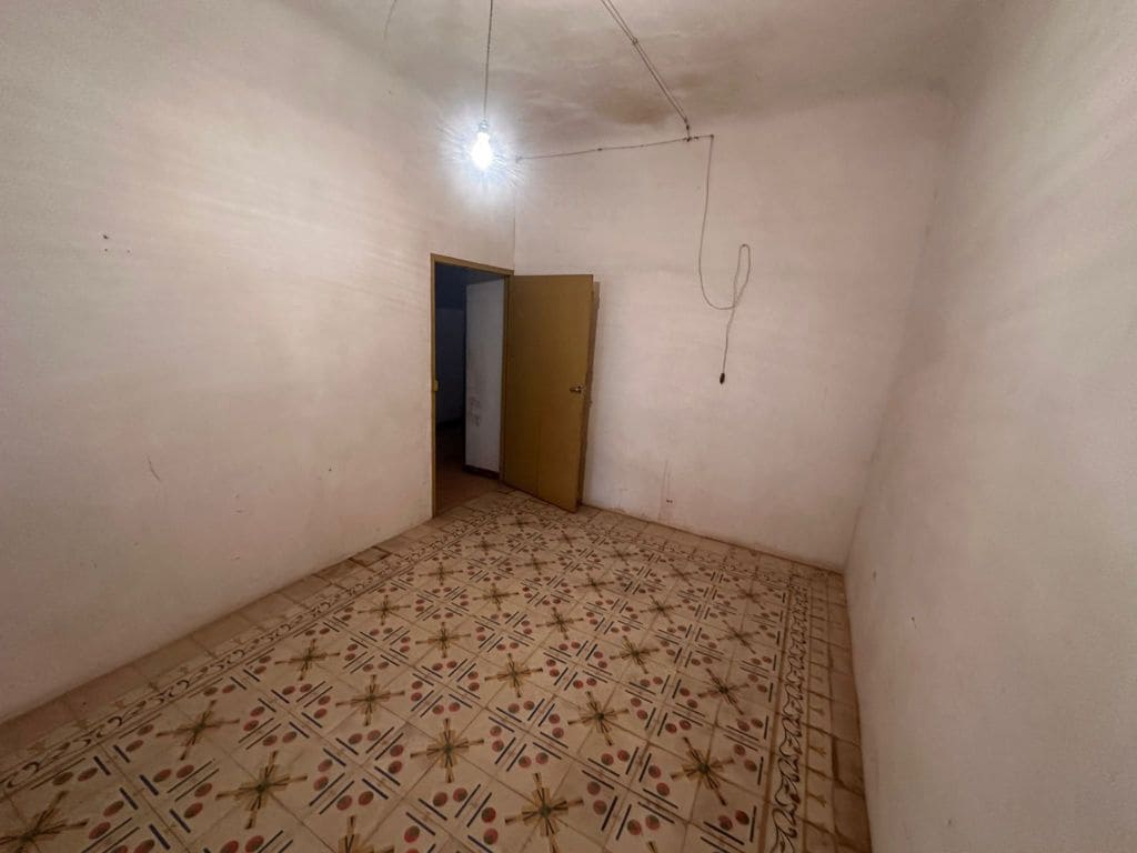 3 soveværelse Byhus til salg i Pinoso med swimmingpool - € 93.000 (Ref: 8585668)