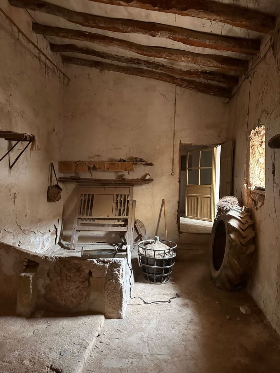 3 soveværelse Byhus til salg i Pinoso med swimmingpool - € 93.000 (Ref: 8585668)