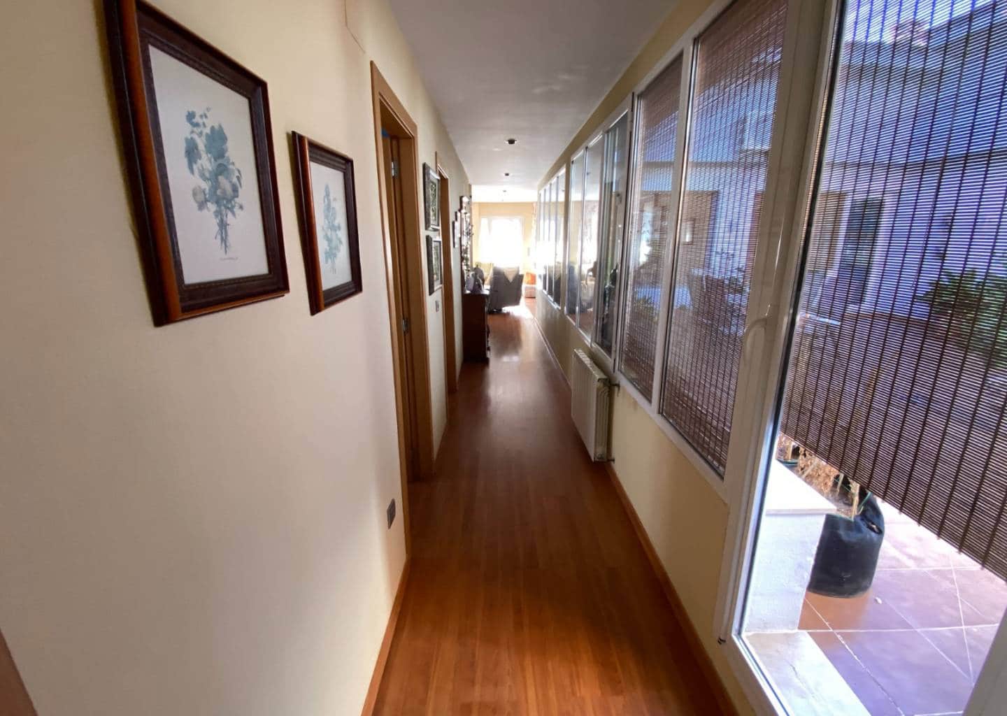 3 soveværelse Byhus til salg i Sax med swimmingpool - € 349.995 (Ref: 8594365)