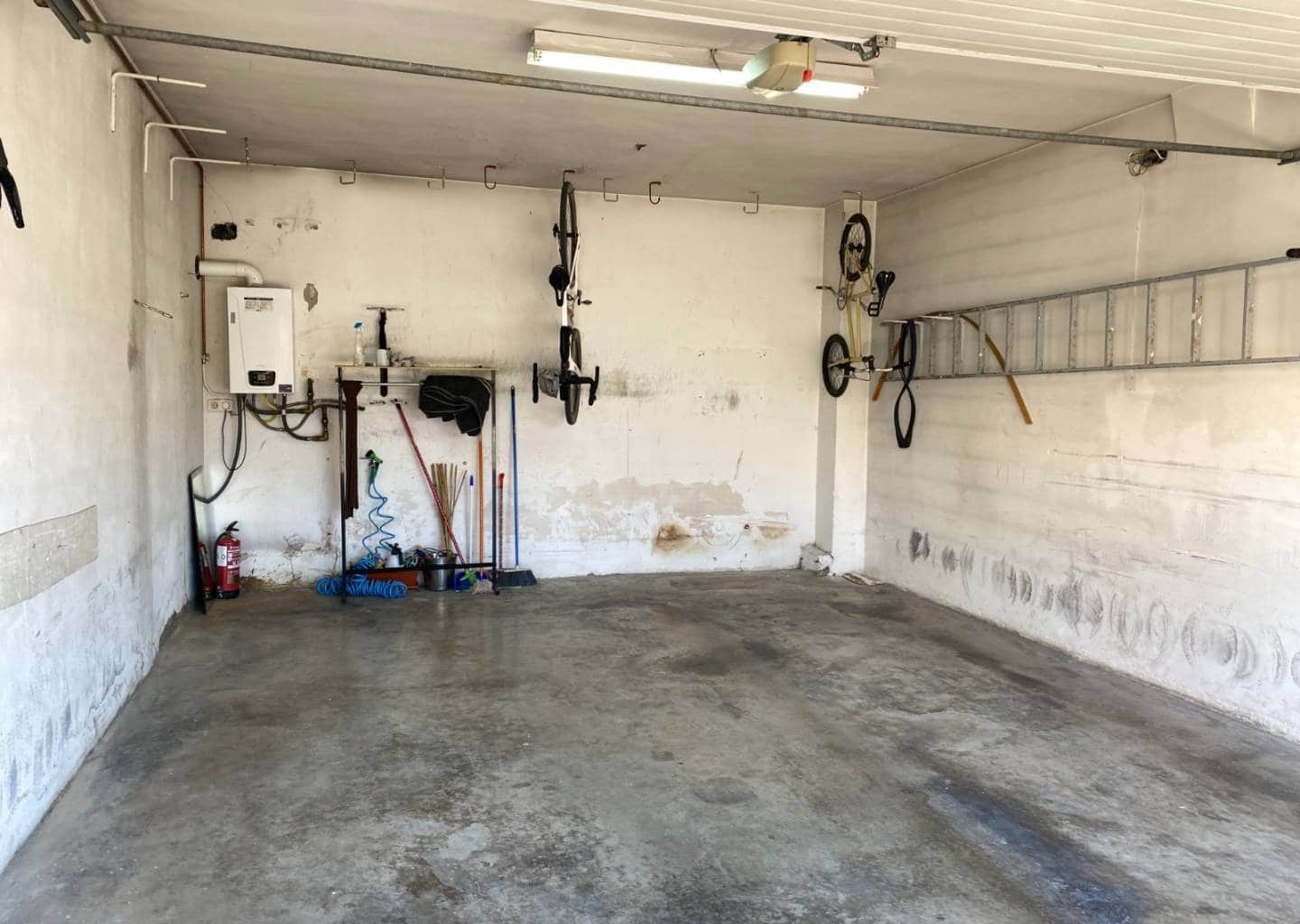 3 soveværelse Byhus til salg i Sax med swimmingpool - € 349.995 (Ref: 8594365)