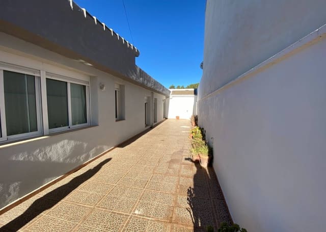 3 soverom Hus til salgs i Sax med svømmebasseng - € 299 995 (Ref: 8594365)