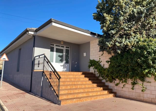 3 soverom Hus til salgs i Sax med svømmebasseng - € 299 995 (Ref: 8594365)