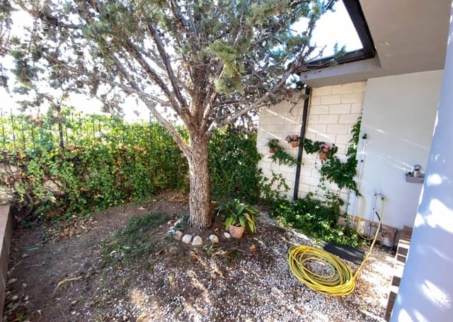 3 soverom Hus til salgs i Sax med svømmebasseng - € 299 995 (Ref: 8594365)