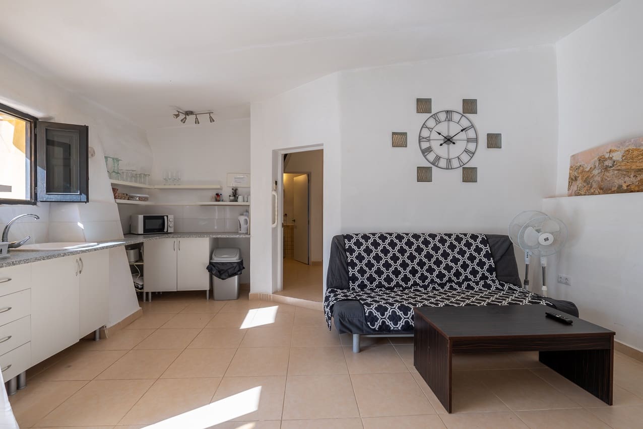 4 soveværelse Finca/Landehus til salg i Chinorlet / Xinorlet med swimmingpool - € 299.000 (Ref: 8644105)