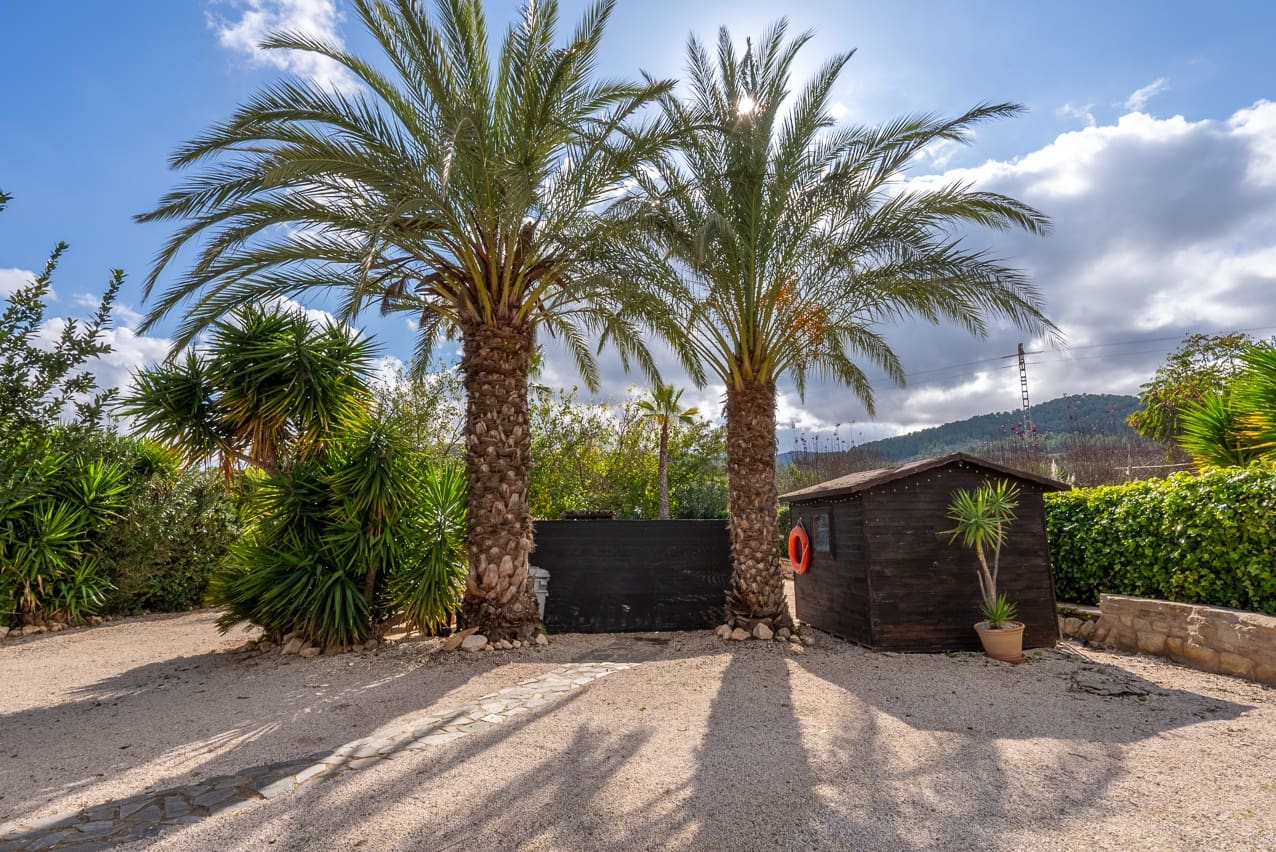 4 soveværelse Finca/Landehus til salg i Chinorlet / Xinorlet med swimmingpool - € 299.000 (Ref: 8644105)