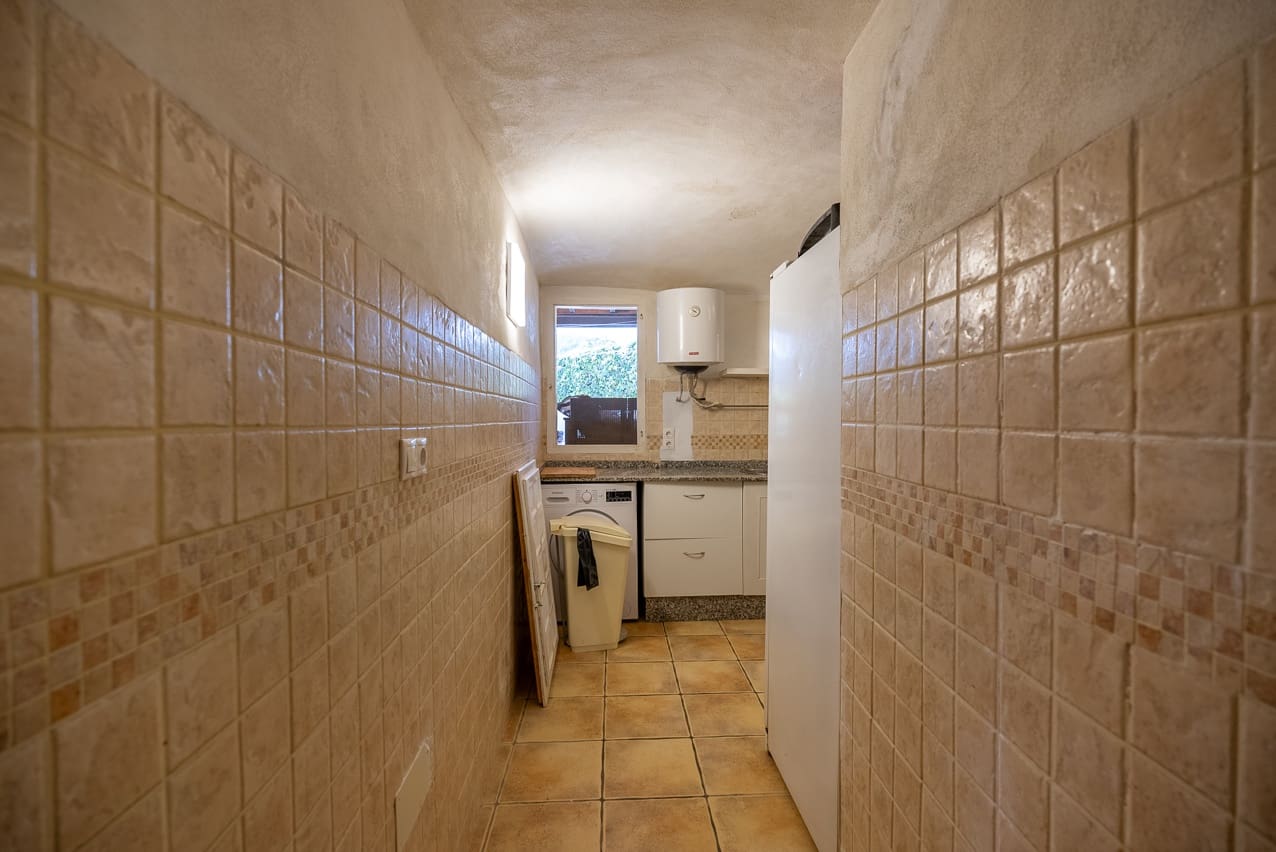 4 soveværelse Finca/Landehus til salg i Chinorlet / Xinorlet med swimmingpool - € 299.000 (Ref: 8644105)