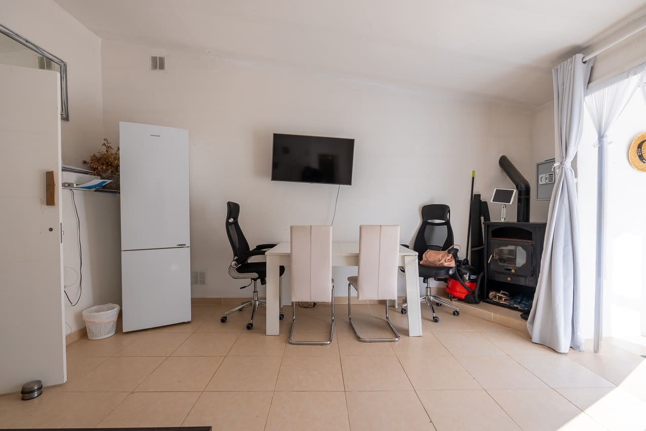 4 soveværelse Finca/Landehus til salg i Chinorlet / Xinorlet med swimmingpool - € 299.000 (Ref: 8644105)