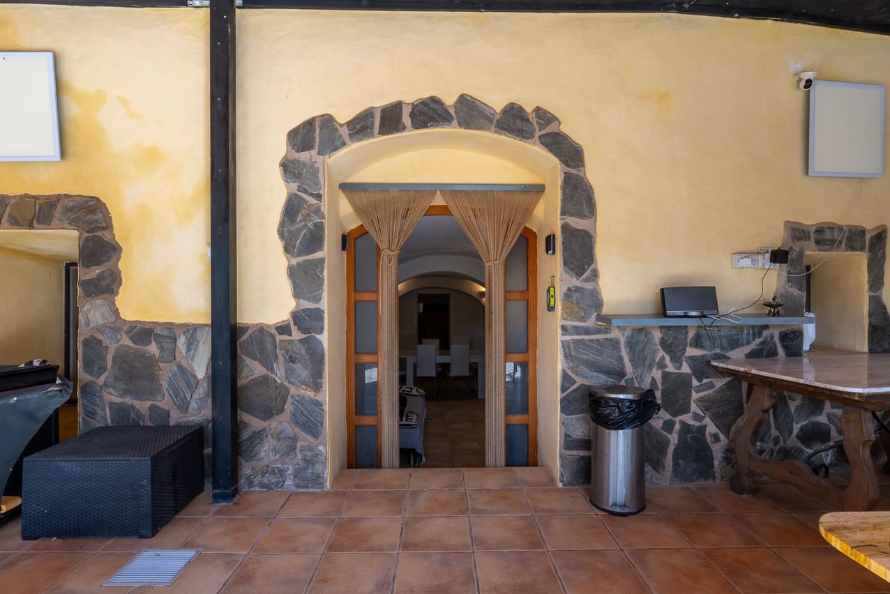 4 soveværelse Finca/Landehus til salg i Chinorlet / Xinorlet med swimmingpool - € 299.000 (Ref: 8644105)