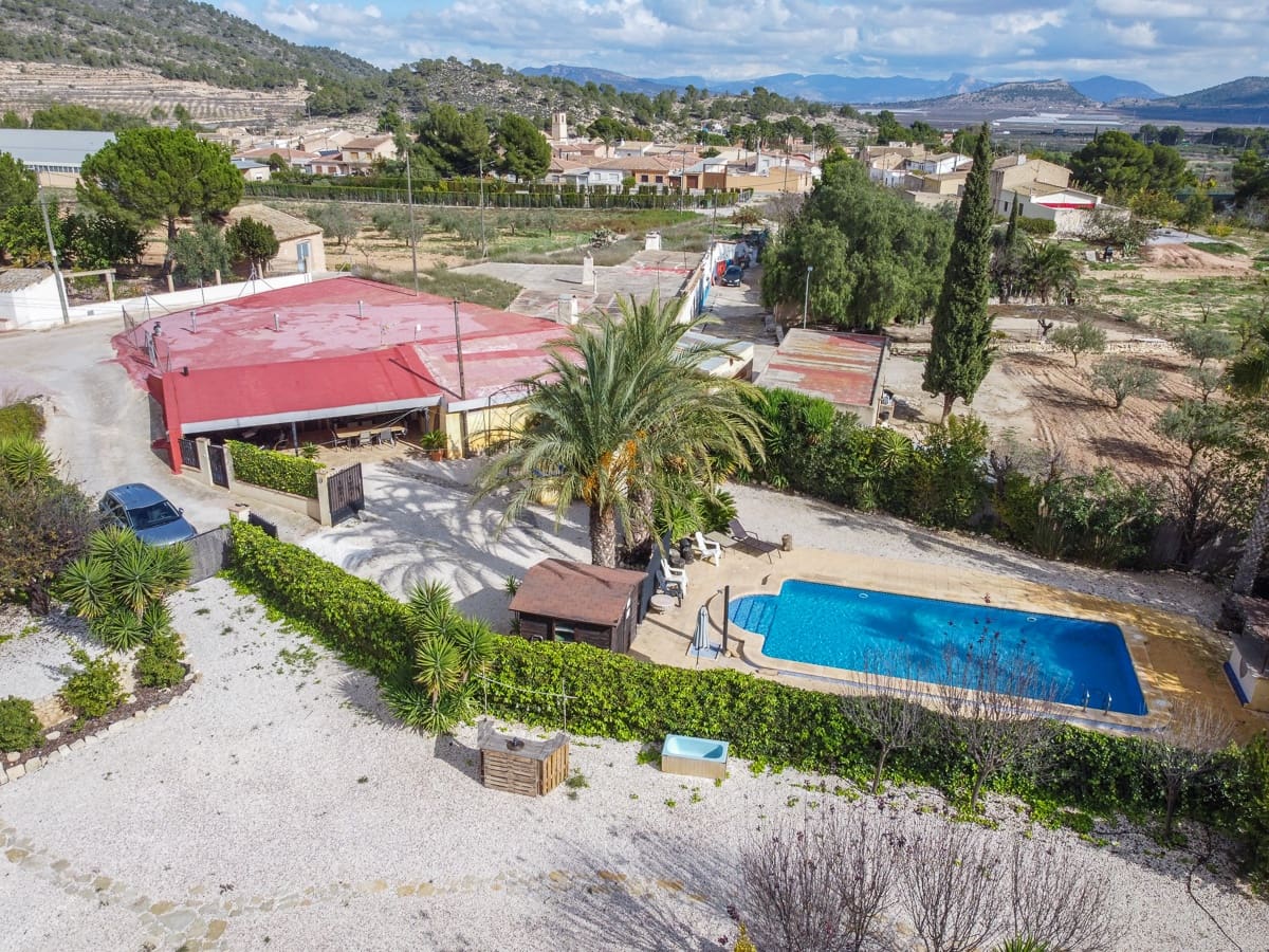 4 soveværelse Finca/Landehus til salg i Chinorlet / Xinorlet med swimmingpool - € 299.000 (Ref: 8644105)