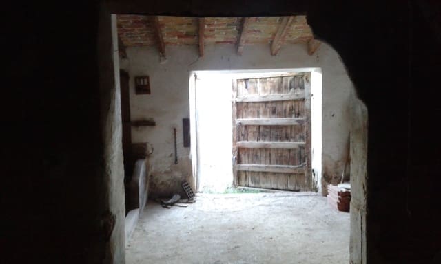 Townhouse for sale in L'Algueña / Alguenya - € 28,000 (Ref: 8657854)