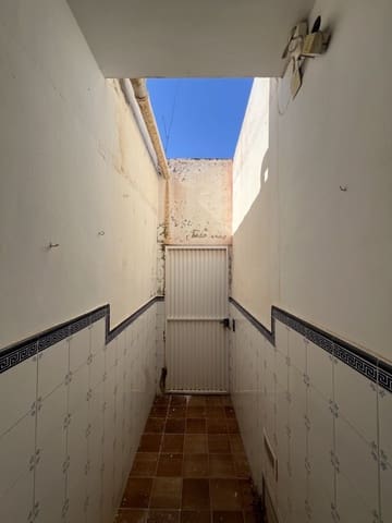 3 camera da letto Casa in vendita in Pinoso con piscina - 105.000 € (Rif: 8669106)