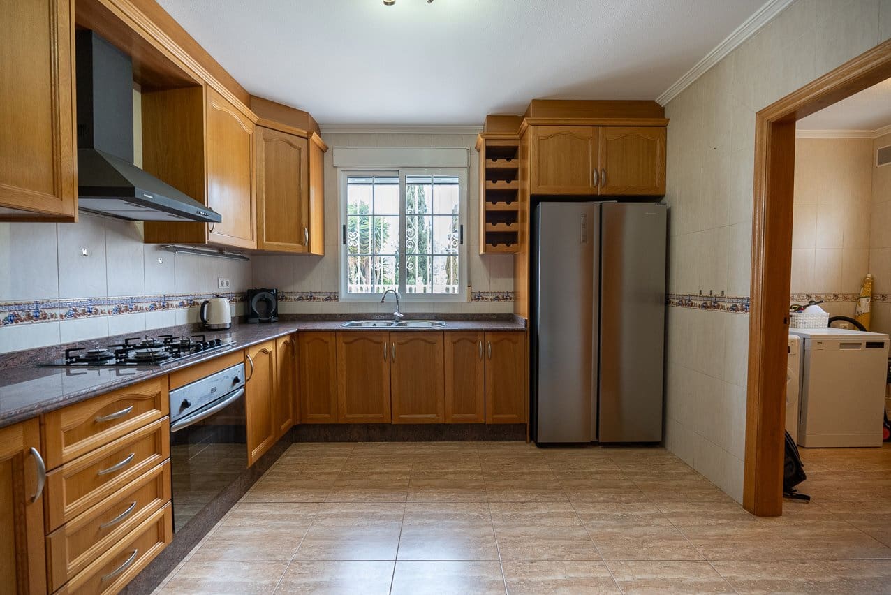 6 soverom Villa til salgs i Macisvenda med svømmebasseng - € 544 500 (Ref: 8787221)
