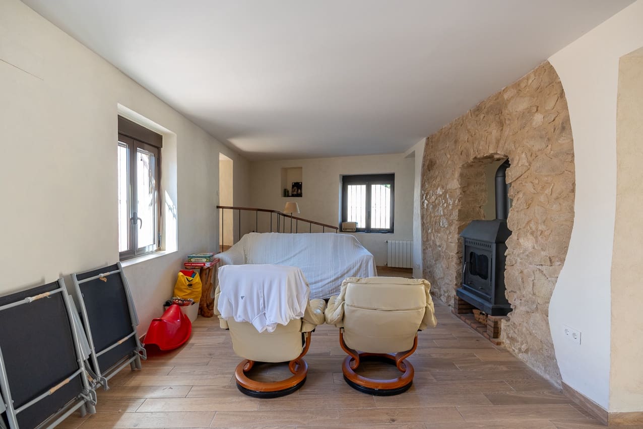 4 soveværelse Byhus til salg i Chinorlet / Xinorlet med swimmingpool - € 290.000 (Ref: 8811910)