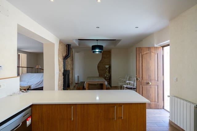 4 bedroom Townhouse for sale in Chinorlet / Xinorlet, Monóvar / Monóver with pool - € 290,000 (Ref: 8811910)