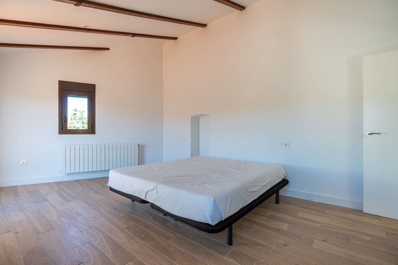 4 sypialnia Dom na sprzedaż w Chinorlet / Xinorlet z basenem - 290 000 € (Ref: 8811910)